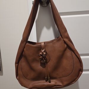Elegant Brown Leather Shoulder Bag